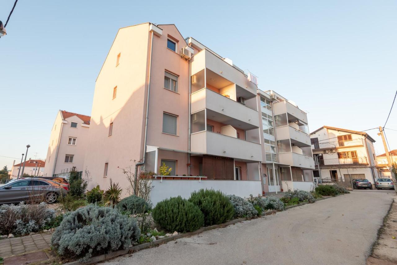 Apartman Valter 자다르 외부 사진
