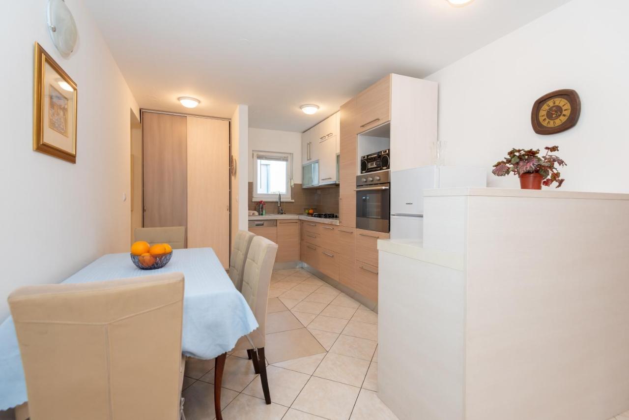 Apartman Valter 자다르 외부 사진